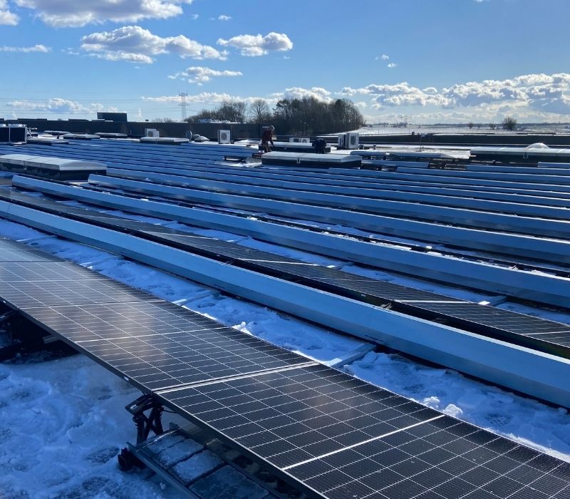 Solcelleanlæg på fødevarevirksomhed — 181 kWp — installeret af RTS.